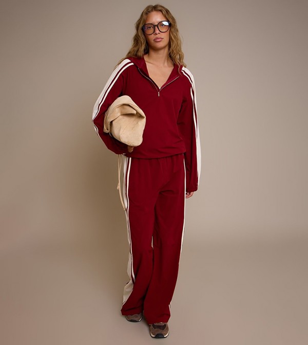 بريتي ليتل ثينغ جاكيتات - أحمر جاكيتات