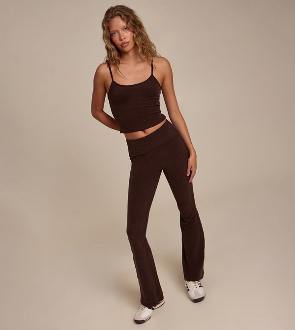 PrettyLittleThing PrettyLittleThing - Brown Sleeveless Tops