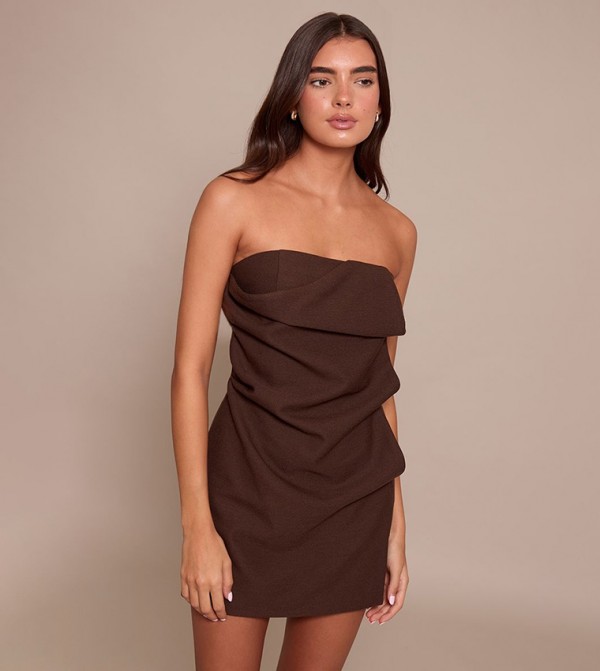 PrettyLittleThing PrettyLittleThing - Brown Mini Dresses
