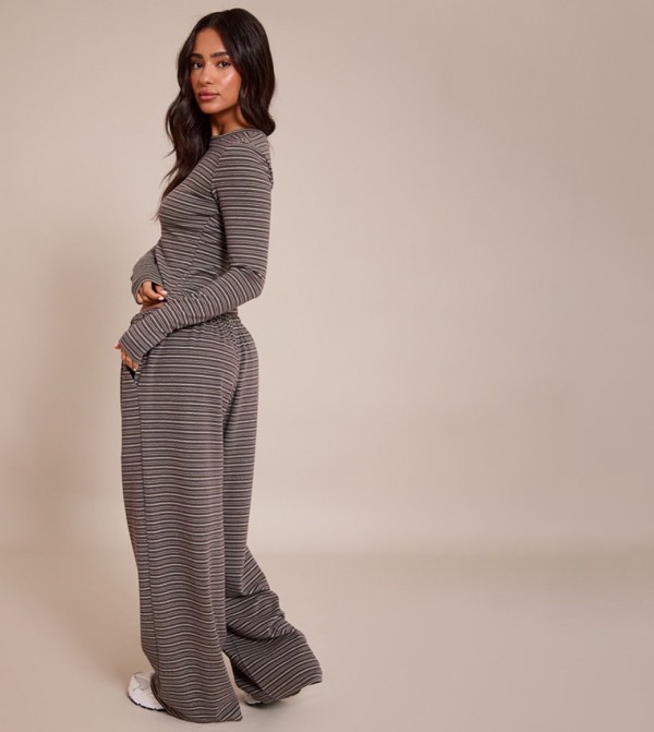 PrettyLittleThing PrettyLittleThing - Dark Green Sweatpants