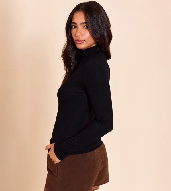 PrettyLittleThing  Casual Tops - Black Casual Tops