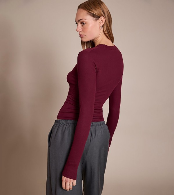 PrettyLittleThing Long Sleeve T-Shirts - Red Long Sleeve T-Shirts