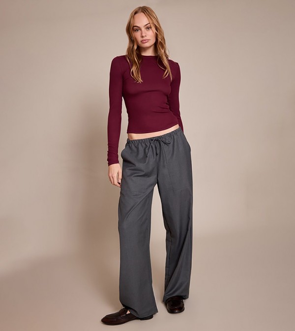 PrettyLittleThing Long Sleeve T-Shirts - Red Long Sleeve T-Shirts