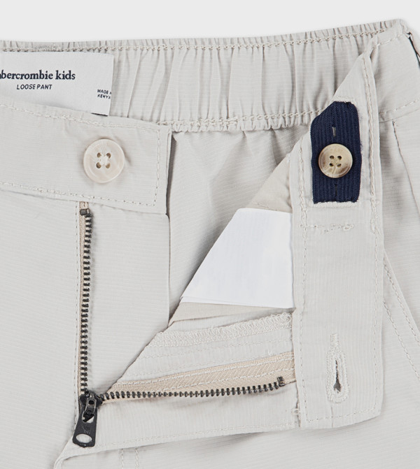 Abercrombie & Fitch Abercrombie & Fitch - Ivory Trousers & Pants