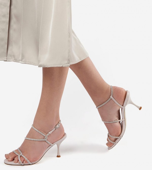ديون لندن  صنادل - بيج Heeled Sandals