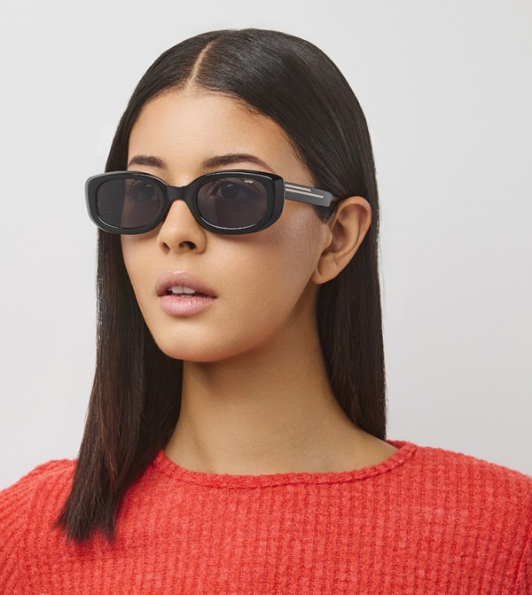 بلاك أوت - أسود undefined