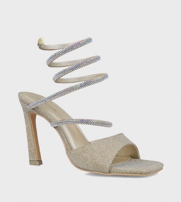 Menbur  - Gold Heels