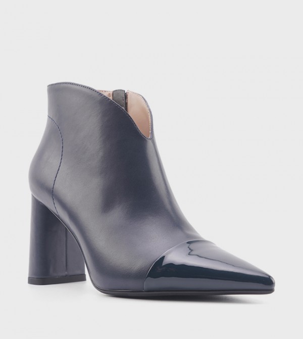 ناين وست  أبوات - كحلي Ankle length Boots