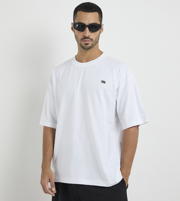 F5  Clothing - White Round Neck T-Shirts