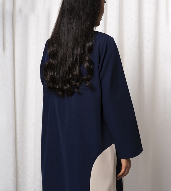 مويستريت  - كحلي Abayas