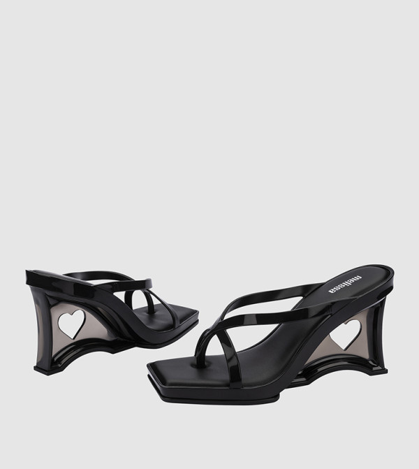 ميليسا - أسود كعب