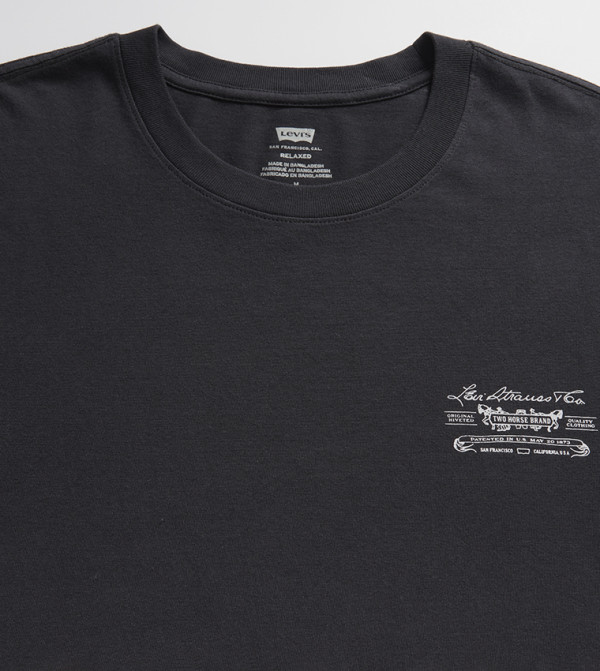 Levi's  Clothing - Black Round Neck T-Shirts