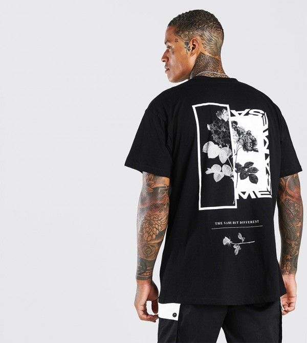 boohooMAN  T-Shirts - Black Round Neck T-Shirts