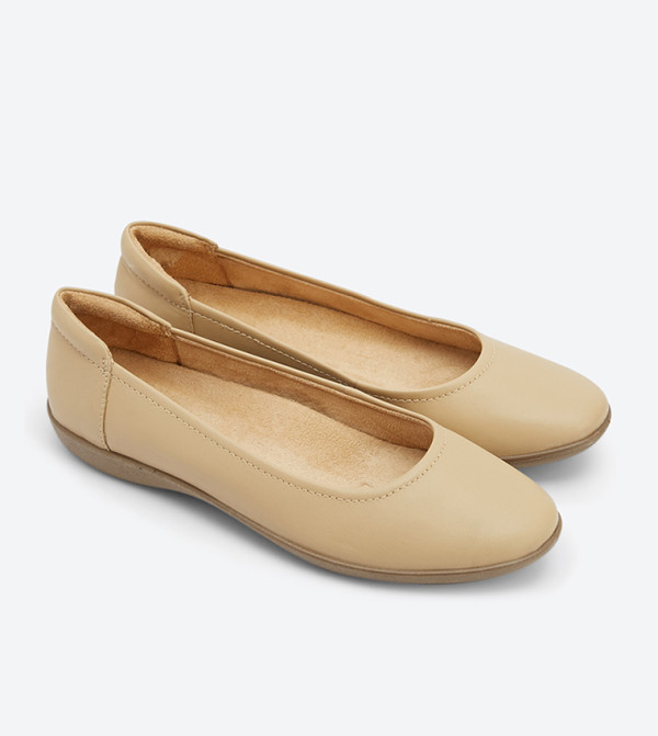 Naturalizer  Ballerinas - Beige Ballerinas