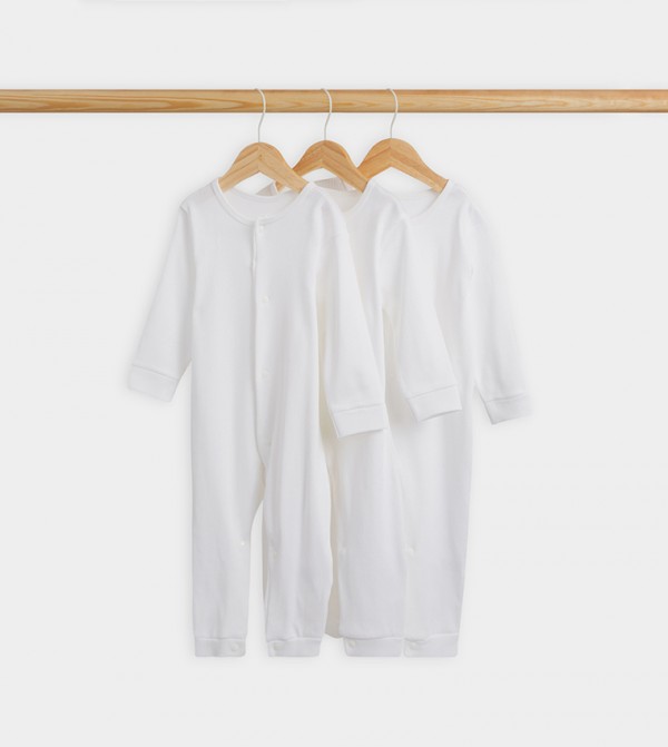 BABIES & MORE  Baby Essentials - White Sleep Suits