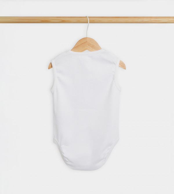 BABIES & MORE  Onepiece & Bodysuits - White Bodysuit
