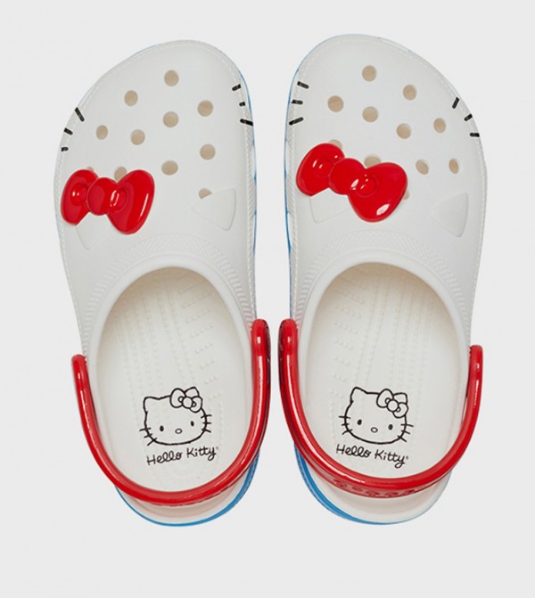 Crocs  Flip flops and Slides - White clogs