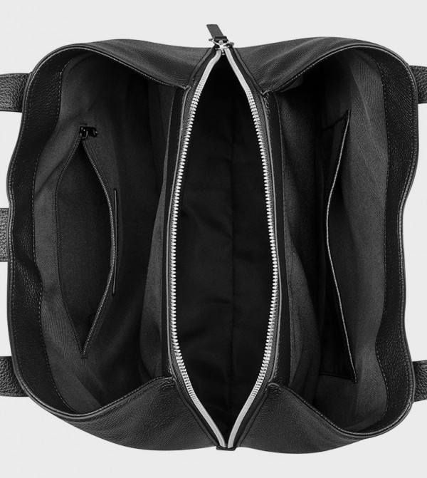 ناين وست  حقائب ساتشل  - أسود Satchel Bags