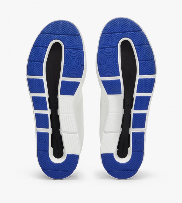 ON  Tennis Shoes - White Running Shoes
