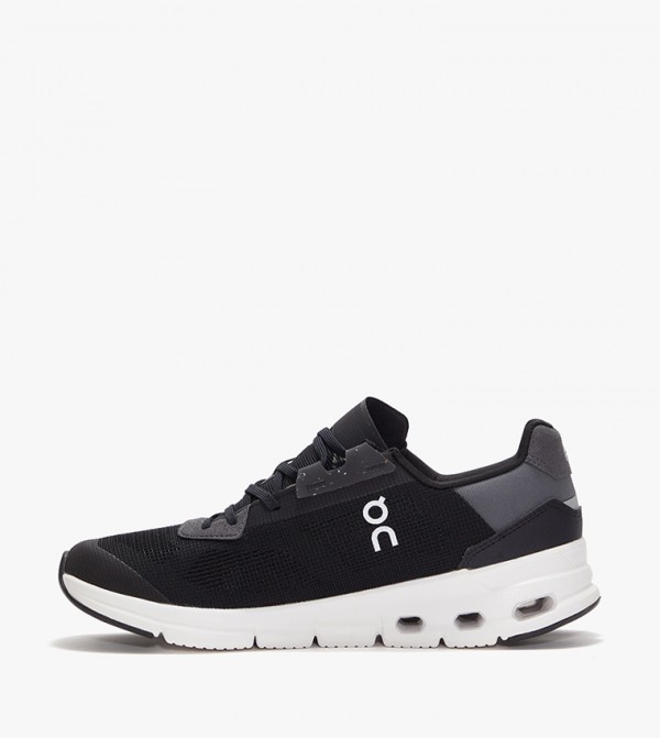 ON newrunningwomen - Black Running Shoes