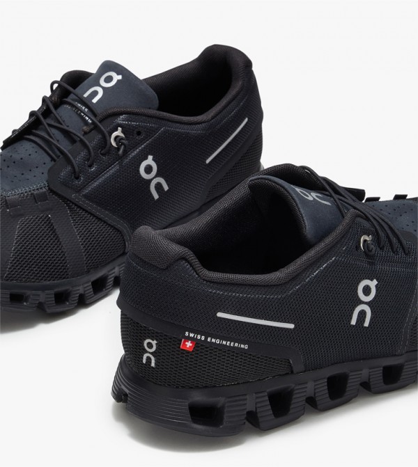 ON Sportswear - Black Running Shoes