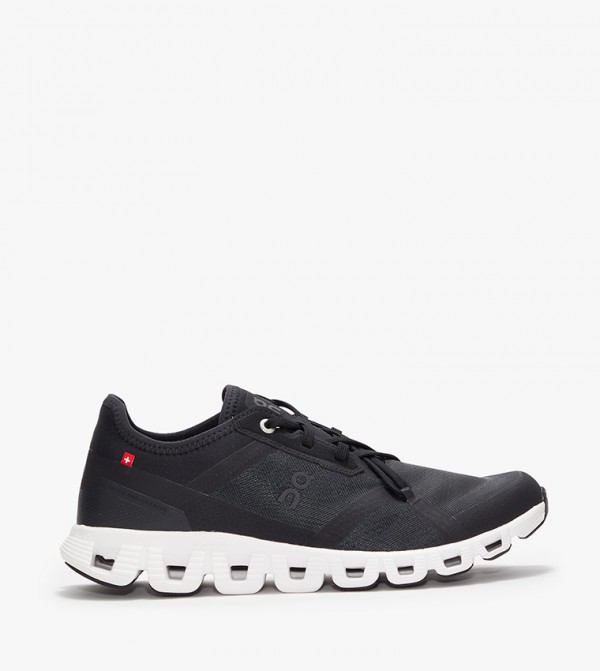 ON On - Black Running Shoes