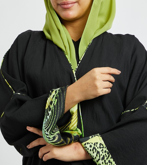 اتش ام اتش ام - أسود Abayas