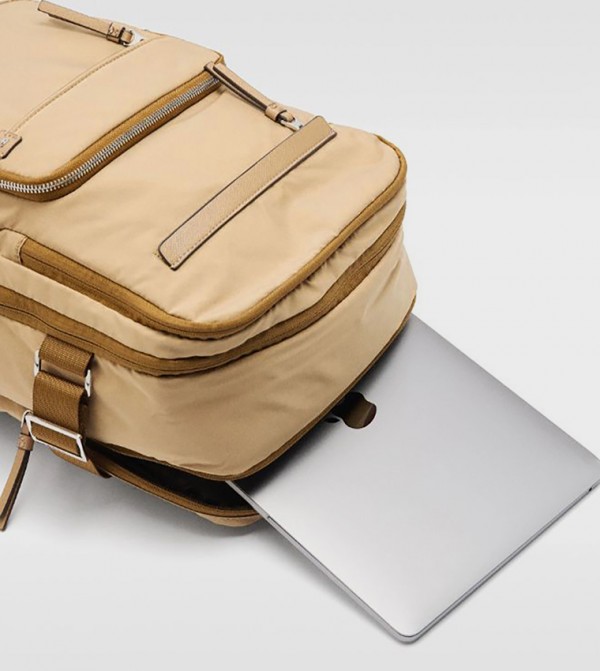 Parfois  - Brown undefined