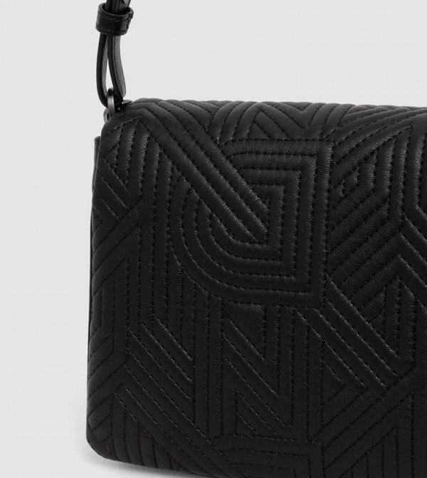 دكني دي كيه إن واي - أسود Cross Body Bags