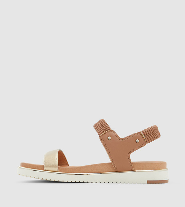 كول ات سبرنج  الصنادل المسطحة - ذهبي أحذية فلات