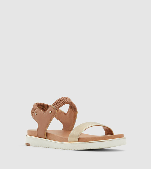 كول ات سبرنج  الصنادل المسطحة - ذهبي أحذية فلات