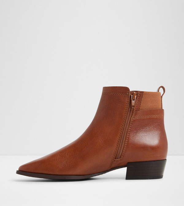 ألدو أبوات - بني Ankle length Boots