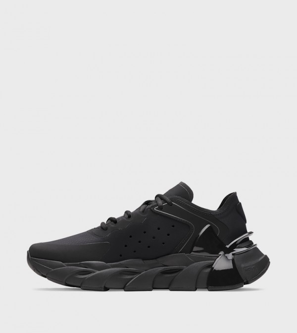 Under Armour  Training Shoes - Black Training Shoes