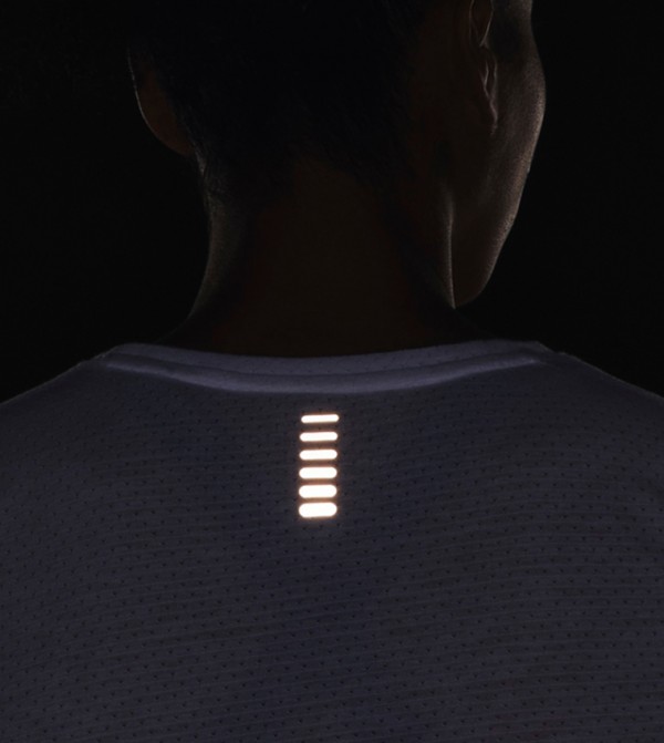 Under Armour  - White T-shirts