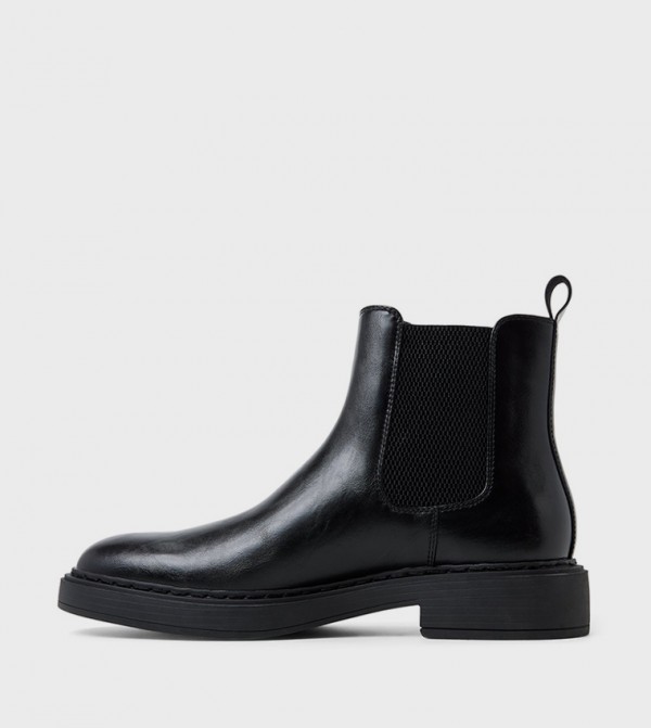 Call it Spring  Boots - Black Chelsea Boots