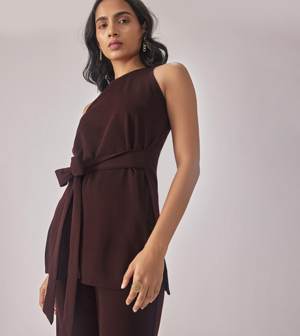 ذا ليبل لايف&nbsp; ذا ليبل لايف - بني  توبات  وبلايز