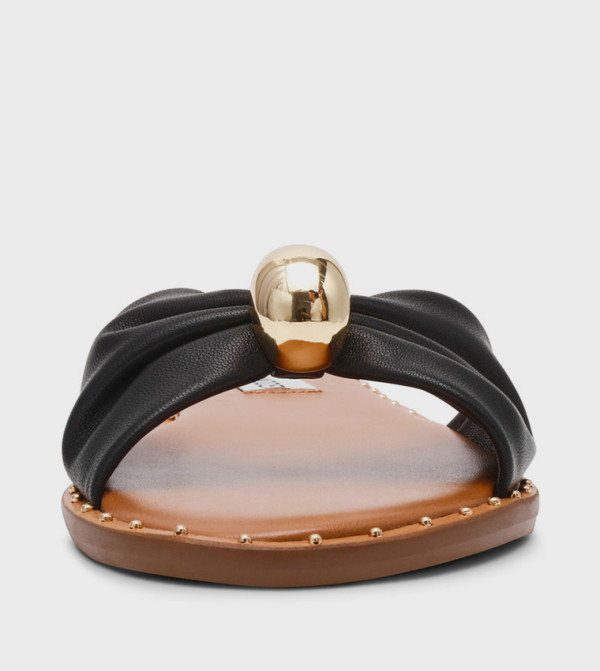 Steve Madden - Black Flat Sandals