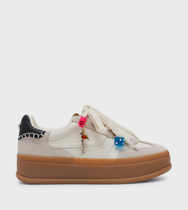 Steve Madden  Sneakers - Cream Low Top