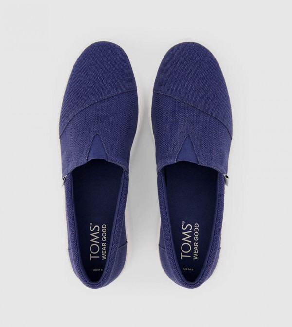 تومز  - أزرق Casual Slip-ons