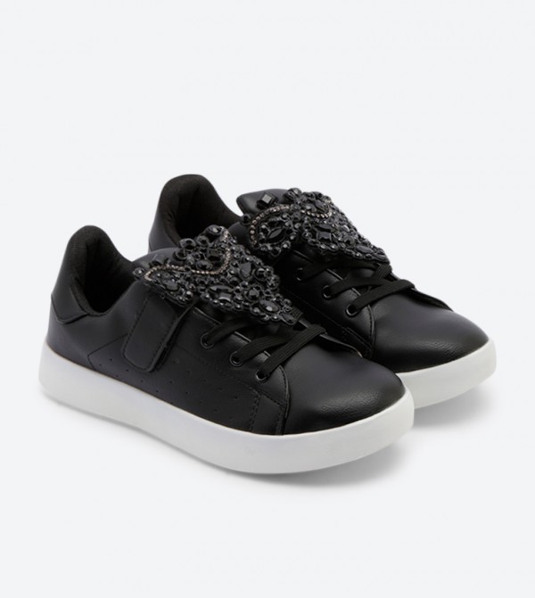 Hotsoles BF B1G1- UAE - Black Low Top
