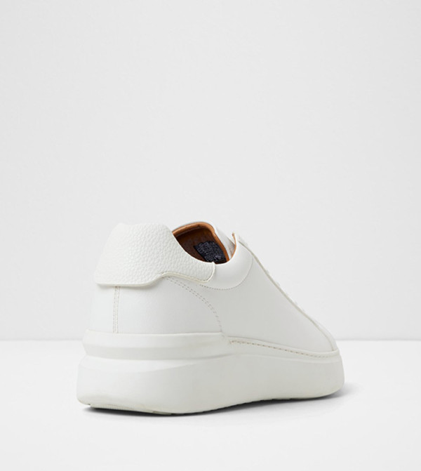 ألدو أحذية سنيكرز - أبيض أحذية برقبة منخفضة