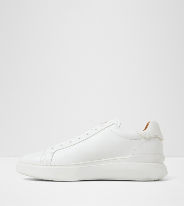 ألدو أحذية سنيكرز - أبيض أحذية برقبة منخفضة