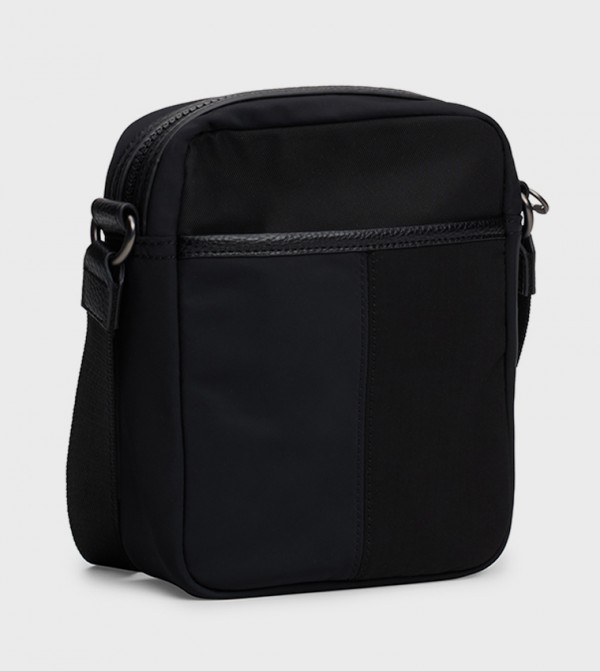 Tommy Hilfiger Tommy Hilfiger - Black Cross Body & Sling Bags