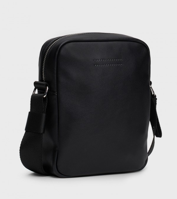 تومي جينز  حقائب يد - أسود Cross Body & Sling Bags