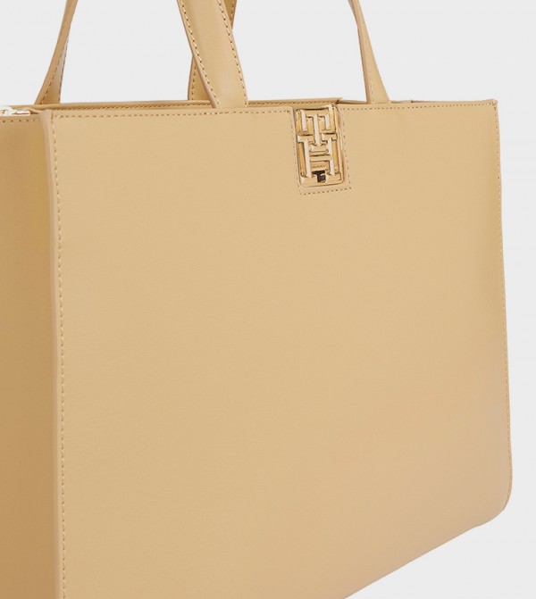 Tommy Hilfiger Tommy Hilfiger - Brown Tote Bags