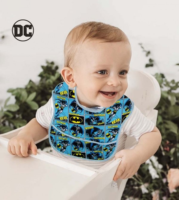 وارنر بروس  - متعدد المرايل ومناديل