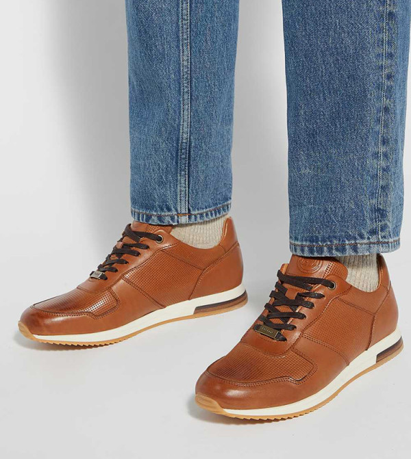 ديون لندن  أحذية سنيكرز - بني  أحذية برقبة منخفضة 