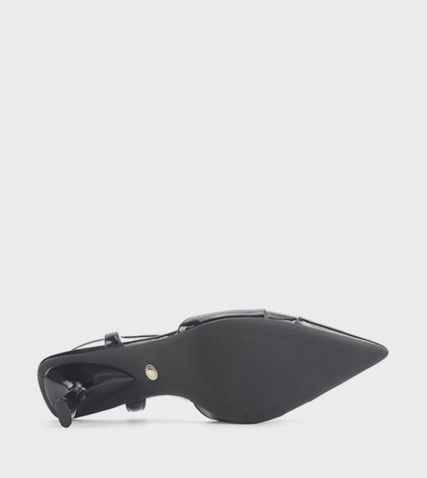 Nine West  - Black Pumps