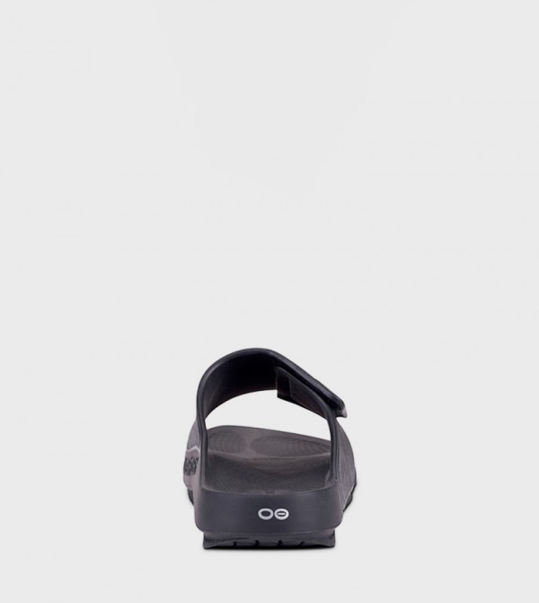 OOFOS  - Black Slides