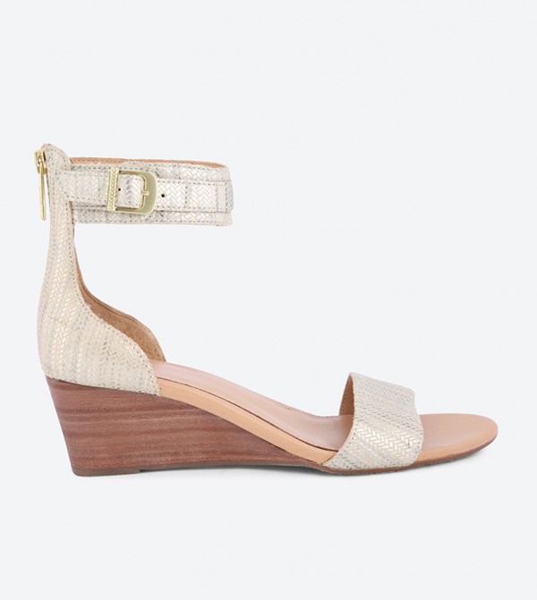 Ugg Ugg - Gold Wedges